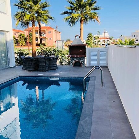 Mobina Villas ラルナカ エクステリア 写真