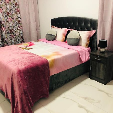 Mobina Villas ラルナカ エクステリア 写真